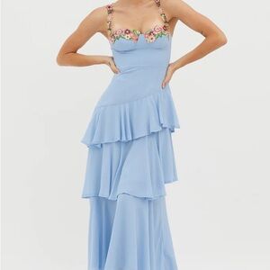 NWOT Saints and Secrets embroidered appliqué floral tiered midi dress